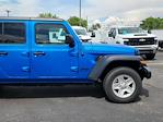 2023 Jeep Gladiator Crew Cab 4WD, Pickup for sale #QCHQ230319 - photo 9