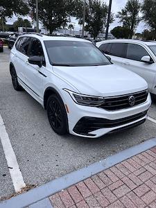 Used 2022 Volkswagen Tiguan SE R-Line Black FWD, SUV for sale #AT40262 - photo 1