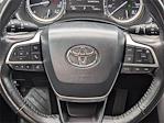 Used 2022 Toyota Highlander XLE 4x2, SUV for sale #B025097V - photo 10