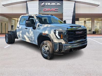 New 2024 GMC Sierra 3500 Pro Crew Cab 4x4, Cab Chassis for sale #G240376 - photo 1