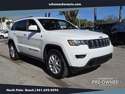 Used 2021 Jeep Grand Cherokee Laredo 4x4, SUV for sale #V0241074U - photo 1