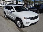 Used 2021 Jeep Grand Cherokee Laredo 4x4, SUV for sale #V0241074U - photo 3