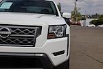 Used 2022 Nissan Frontier SV Crew Cab 4x4, Pickup for sale #400698A - photo 6