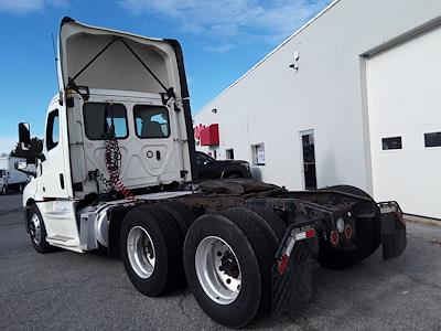 Used 2019 Freightliner Cascadia Day Cab 6x4, Semi Truck for sale #270131 - photo 2