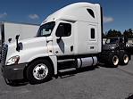 Used 2020 Freightliner Cascadia Sleeper Cab 6x4, Semi Truck for sale #273206 - photo 1