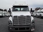 Used 2015 Freightliner Cascadia Day Cab 4x2, Semi Truck for sale #587549 - photo 4