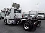 Used 2015 Freightliner Cascadia Day Cab 4x2, Semi Truck for sale #587549 - photo 2