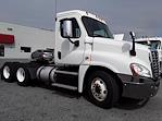 Used 2017 Freightliner Cascadia Day Cab 6x4, Semi Truck for sale #673522 - photo 4