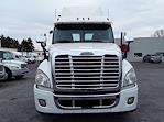 Used 2018 Freightliner Cascadia Day Cab 6x4, Semi Truck for sale #686753 - photo 3