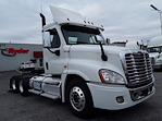 Used 2018 Freightliner Cascadia Day Cab 6x4, Semi Truck for sale #686753 - photo 4