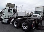 Used 2018 Freightliner Cascadia Day Cab 6x4, Semi Truck for sale #686753 - photo 2