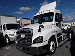 Used 2018 Freightliner Cascadia Day Cab 6x4, Semi Truck for sale #754421 - photo 1