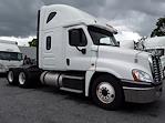 Used 2018 Freightliner Cascadia Sleeper Cab 6x4, Semi Truck for sale #765768 - photo 4