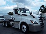 Used 2019 Freightliner Cascadia Day Cab 6x4, Semi Truck for sale #813008 - photo 4