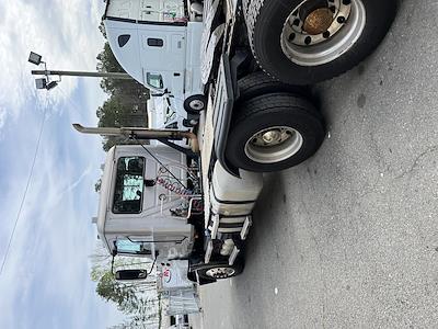 Used 2017 Mack CXU613 6x4, Semi Truck for sale #677392 - photo 2