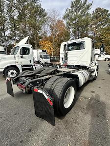 Used 2018 International RH SBA 4x2, Semi Truck for sale #787486 - photo 2