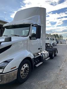 Used 2019 Volvo VNL 6x4, Semi Truck for sale #804154 - photo 1