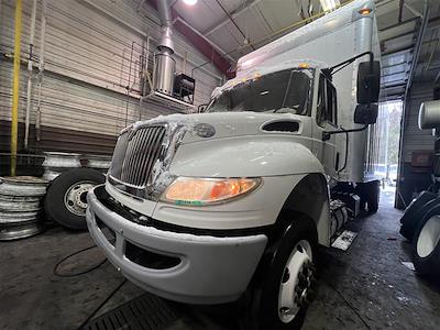 Used 2016 International DuraStar 4300 SBA 4x2, Box Truck for sale #371834 - photo 1