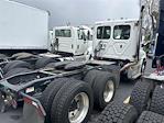 Used 2019 Freightliner Cascadia Day Cab 6x4, Semi Truck for sale #537146 - photo 5