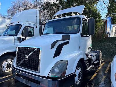 Used 2016 Volvo VNL 4x2, Semi Truck for sale #644030 - photo 1