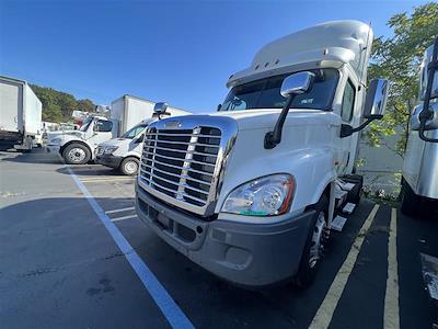 Used 2016 Freightliner Cascadia Day Cab 6x4, Semi Truck for sale #645710 - photo 1