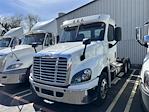 Used 2018 Freightliner Cascadia Day Cab 6x4, Semi Truck for sale #682265 - photo 1