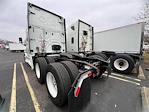 Used 2018 Freightliner Cascadia Sleeper Cab 6x4, Semi Truck for sale #760382 - photo 2