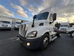 Used 2018 Freightliner Cascadia Day Cab 4x2, Semi Truck for sale #769846 - photo 1