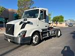 Used 2016 Volvo VNL 4x2, Semi Truck for sale #387709 - photo 4