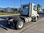 Used 2016 Volvo VNL 4x2, Semi Truck for sale #387709 - photo 2