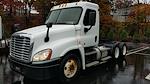 Used 2015 Freightliner Cascadia Day Cab 6x4, Semi Truck for sale #585118 - photo 1