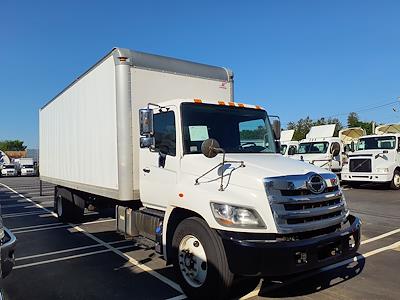 Used 2017 Hino 268A Single Cab 4x2, Box Truck for sale #672807 - photo 1