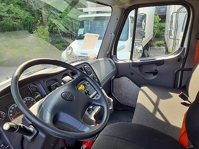 Used 2019 Freightliner M2 106 Conventional Cab 4x2, Box Truck for sale #807493 - photo 1