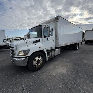 Used 2016 Hino 338 Single Cab 4x2, Box Truck for sale #657780 - photo 1