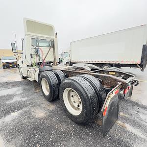 Used 2018 International LT SBA 6x4, Semi Truck for sale #683388 - photo 2