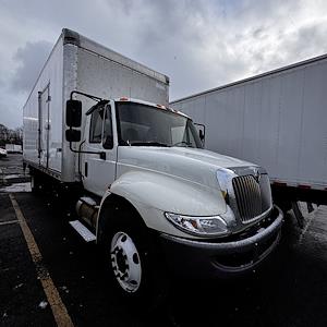 Used 2018 International DuraStar 4300 SBA 4x2, Cab Chassis for sale #684311 - photo 1