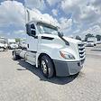 Used 2019 Freightliner Cascadia Day Cab 4x2, Semi Truck for sale #809182 - photo 4