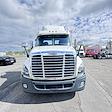 Used 2019 Freightliner Cascadia Day Cab 6x4, Semi Truck for sale #829326 - photo 3