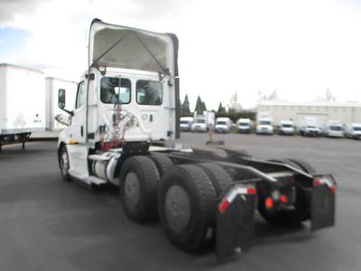 Used 2020 Freightliner Cascadia Day Cab 6x4, Semi Truck for sale #239996 - photo 2