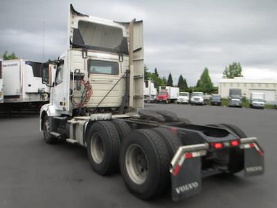 Used 2017 Volvo VNL 6x4, Semi Truck for sale #332972 - photo 2