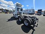 Used 2016 Freightliner Cascadia Day Cab 6x4, Semi Truck for sale #663567 - photo 2