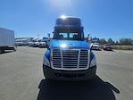 Used 2017 Freightliner Cascadia Day Cab 6x4, Semi Truck for sale #668327 - photo 6