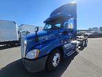 Used 2017 Freightliner Cascadia Day Cab 6x4, Semi Truck for sale #668327 - photo 1