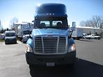 Used 2017 Freightliner Cascadia Day Cab 6x4, Semi Truck for sale #668336 - photo 3