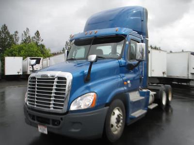 Used 2017 Freightliner Cascadia Day Cab 6x4, Semi Truck for sale #668337 - photo 1