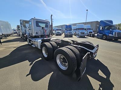 Used 2017 Mack CXU613 6x4, Semi Truck for sale #677399 - photo 2