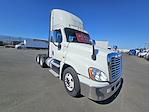 Used 2017 Freightliner Cascadia Day Cab 6x4, Semi Truck for sale #679696 - photo 4