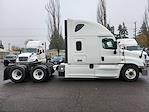 Used 2018 Freightliner Cascadia Sleeper Cab 6x4, Semi Truck for sale #749597 - photo 11