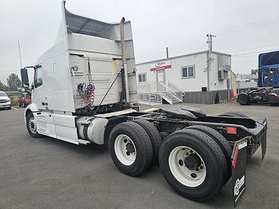 Used 2019 Volvo VNR Conventional Cab 6x4, Semi Truck for sale #789069 - photo 2