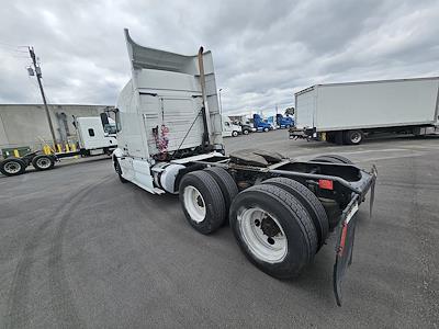 2019 Volvo VNR Conventional Cab 6x4, Semi Truck for sale #789454 - photo 2